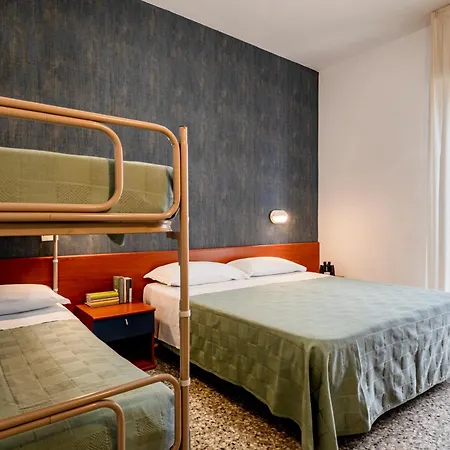 Hotel Atlas 3*