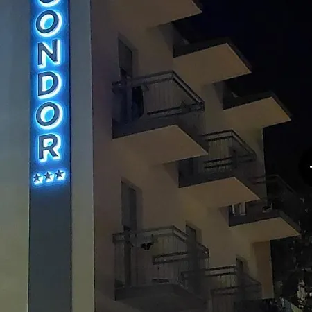 Hotel Condor 3*