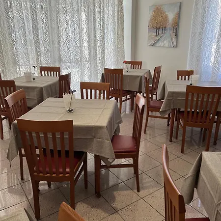 Due Gemelle מלון