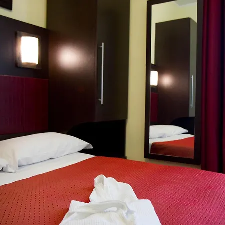 Hotel Alibi 3*