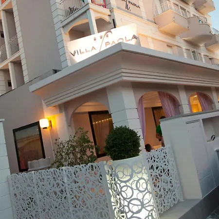 Hotel Paola 3*