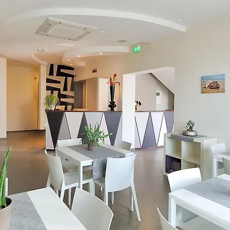 Otel & Cavalluccio Marino 3*