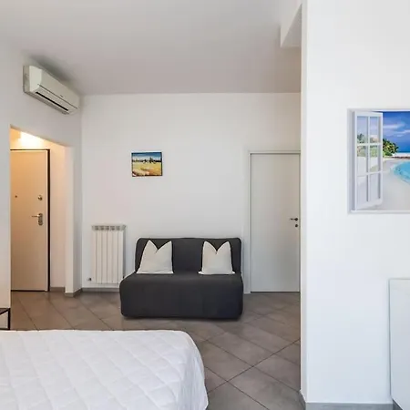 Appartamento Exclusive: Fronte Mare Con Terrazzo E Parcheggio *