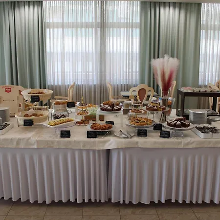 Royal Plaza Hotel