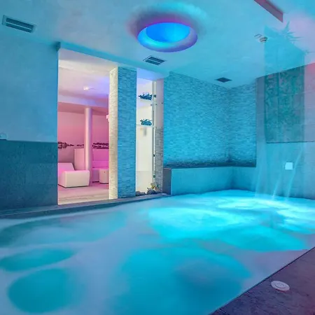 Ferretti Hotel