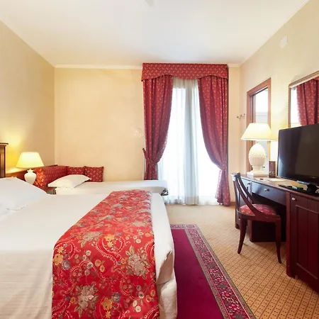 Hotel De Londres 4*