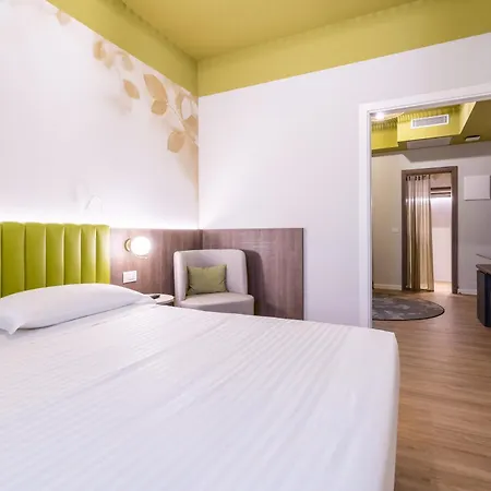 Regina Elena 57 & Oro Bianco Hotel 4*