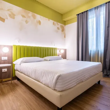 Hotel Regina Elena 57 & Oro Bianco 4*