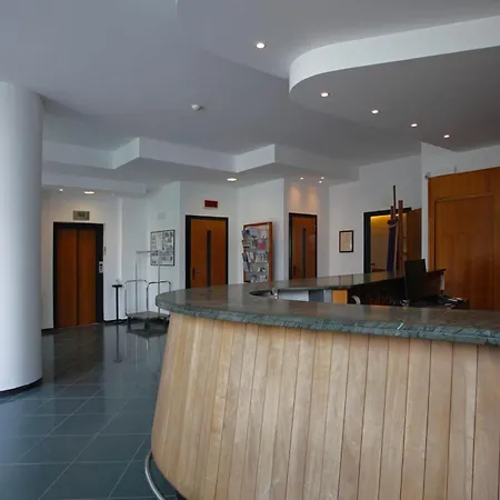 Ali D'oro Hotel 3*