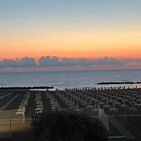 Hotel Cliff 3*