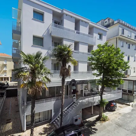 Hotel Primrose 3*