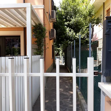 Appartamento Casa Azzurra - 1min Dal Mare Rimini