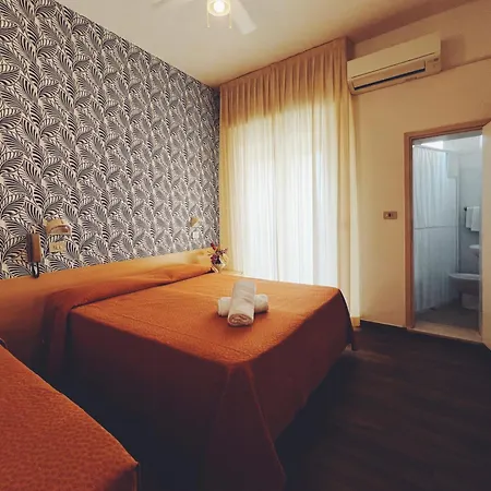 Ramona Hotel
