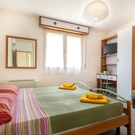 La Casina Dei Cachi * Rimini