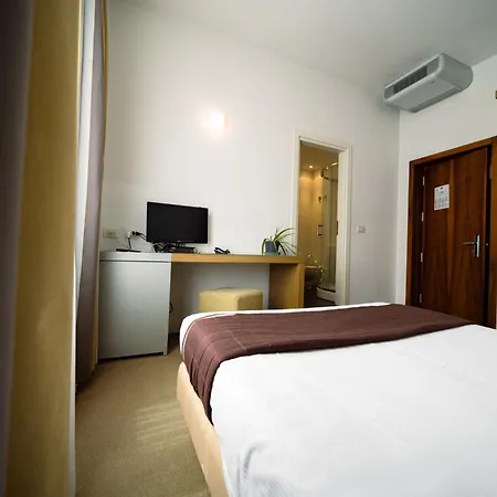 Hotel Trieste 4*