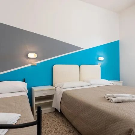 Hotel Serafini ريميني