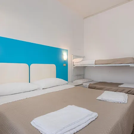 فندق Hotel Serafini ريميني