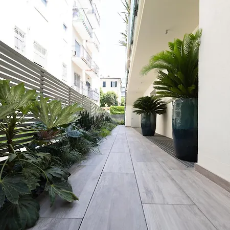 Marina Apart-hotel