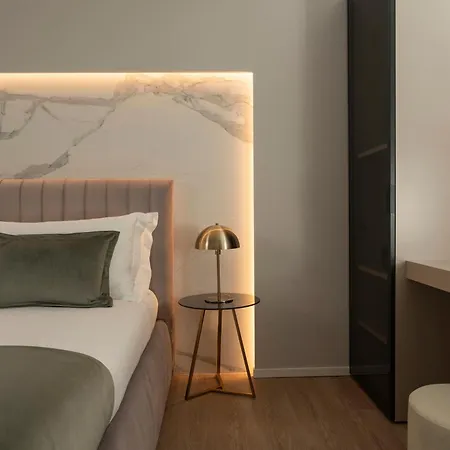 Marina Apart-hotel *