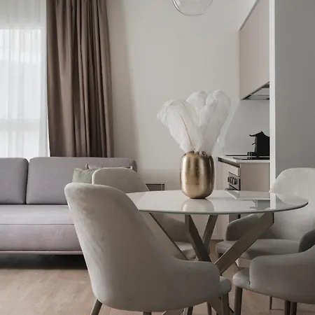 Marina Apart-hotel *