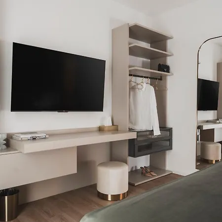 Marina Apart-hotel *