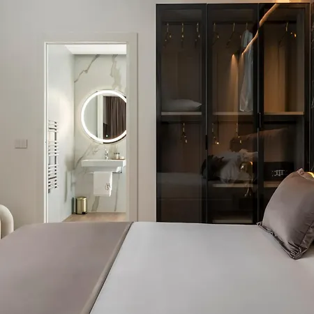 Marina Aparthotel