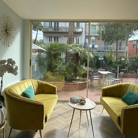Aura Living Hotel Rimini