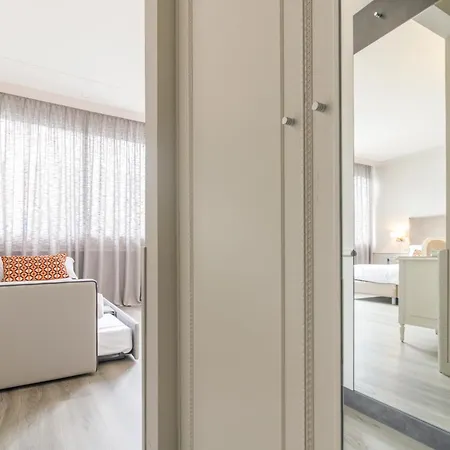 Parco Dei Principi Boutique فندق