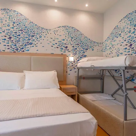 Hotel City Hotel 3*