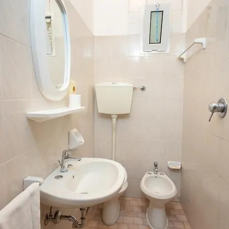 Hotel Katina 3*