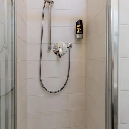 Italia Hotel 3*