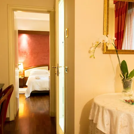 Otel Polo 4*