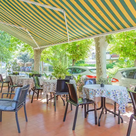 Avana Mare 3* Rimini