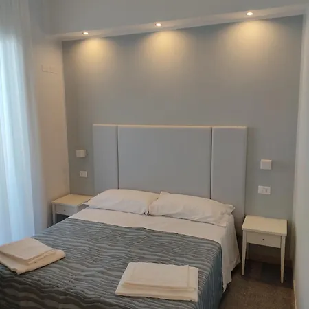 Hotel Caravel Rimini