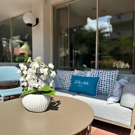 Aura Living 3* Rimini