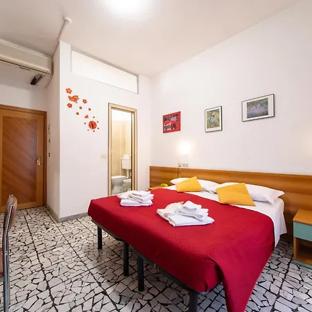 Cortina 3*