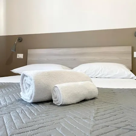 Bilocale Con Servizi Gratis - Onda Marina Apartment