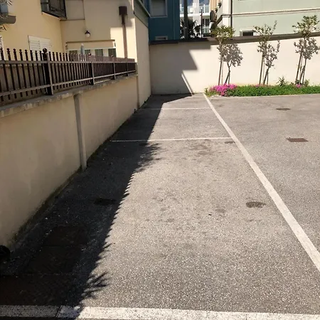 Pm 3 Via Massimiliano Grazia Apartamento