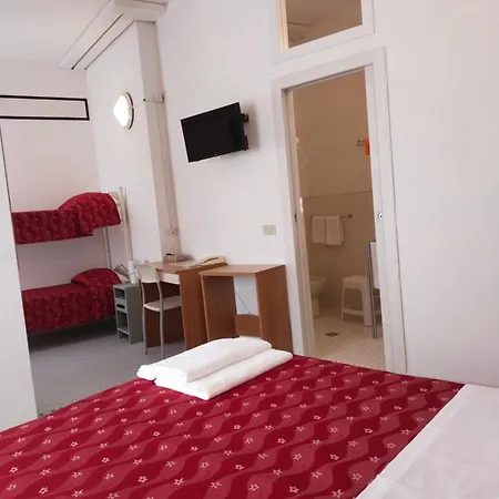 Goldene Rose Hotel 2*