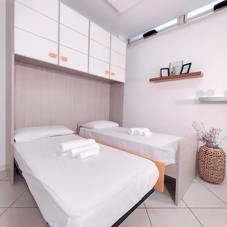 Spazioso Trilocale Fronte Mare - Spazio 171 Apartment *
