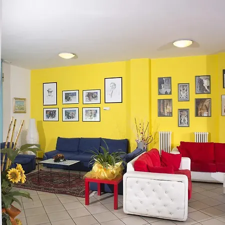 Azzurra Aparthotel 3*
