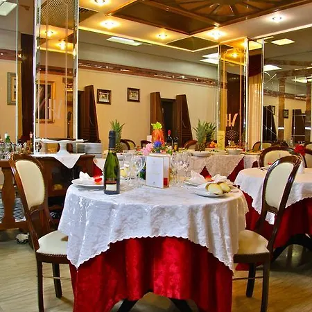 Hotel Vienna Ostenda E Ristorante Il Danubio