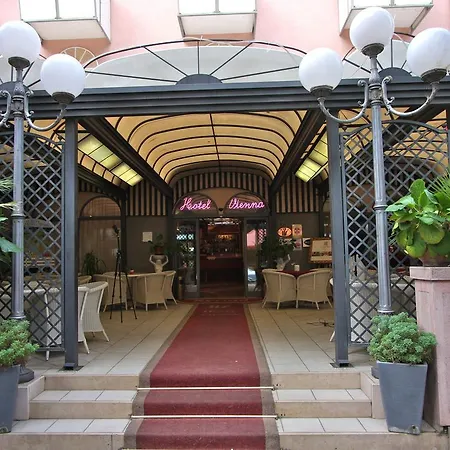 Vienna Ostenda E Ristorante Il Danubio Rimini