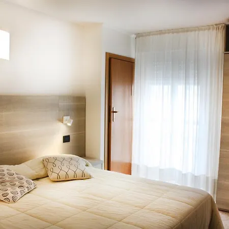 Daniela Hotel 3*