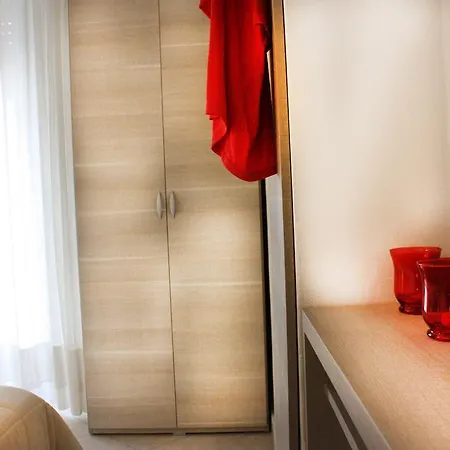 Daniela Hotel
