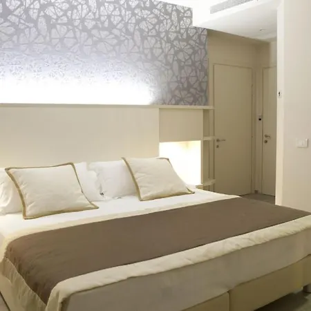 L'hotel Hotel