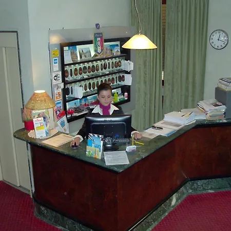 Hotel Niagara