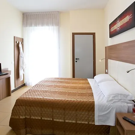 Hotel Hotel City 3*