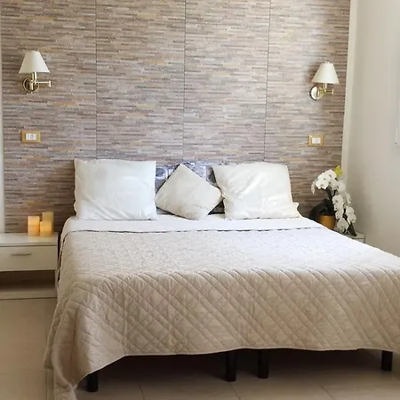 Aparthotel La 3*