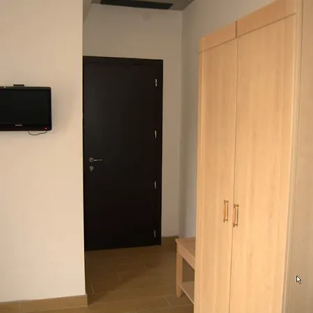 Santanna Hotel 2*